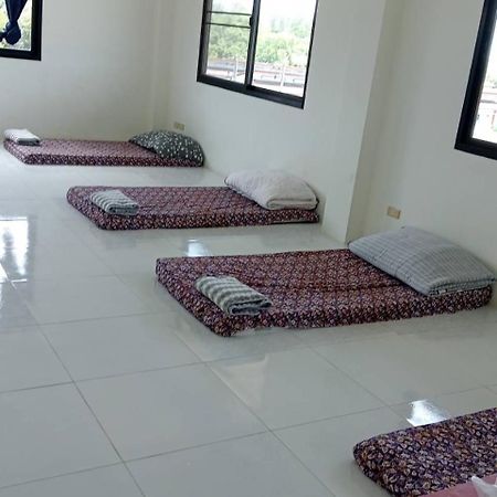 Dee Dee Mansion Airport Apartment Nai Yang Beach Exterior foto