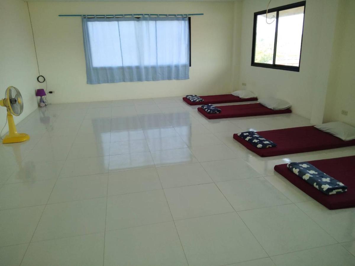 Dee Dee Mansion Airport Apartment Nai Yang Beach Exterior foto