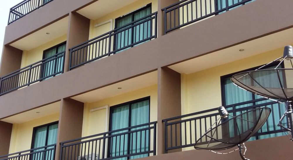 Dee Dee Mansion Airport Apartment Nai Yang Beach Exterior foto
