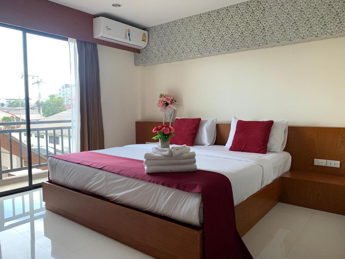 Dee Dee Mansion Airport Apartment Nai Yang Beach Exterior foto